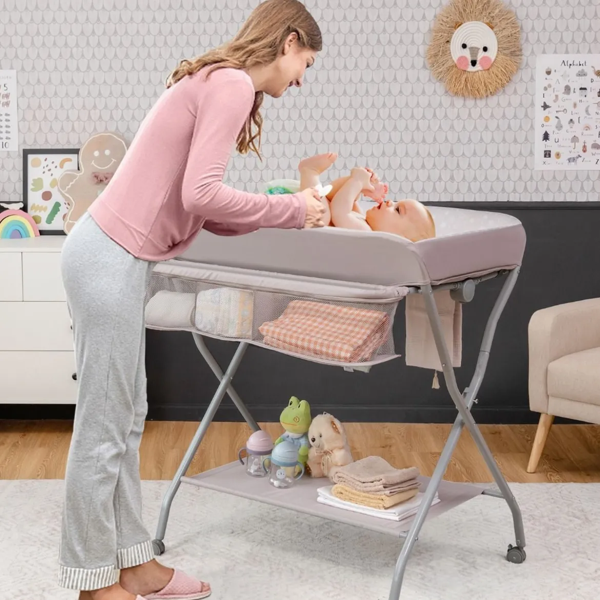 Baby-Wickeltisch Klappbare Baby-Wickelstation mit Aufbewahrungskorb 93 x 68 x 103 cm Grau