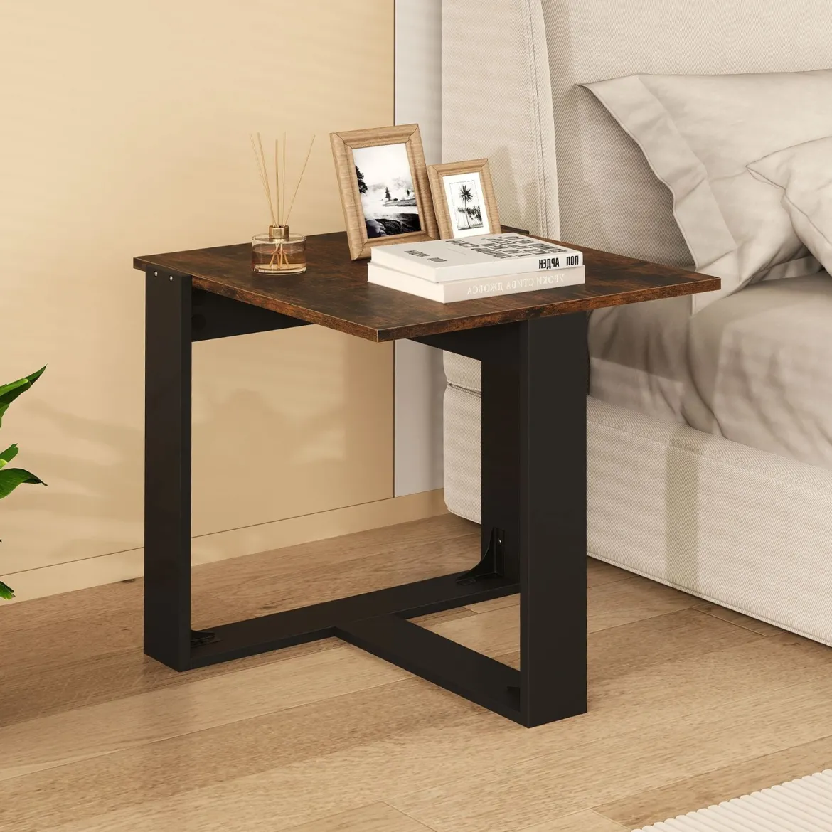 Beistelltisch quadratischer Tisch industrieller Nachttisch für kleine Räume Sofatisch für Wohnzimmer Braun