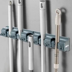 Besenhalterung mit 6 faltbaren Haken und 5 Schnellspannern Mop Ordnungsleiste Geräteleiste Dunkelgrau