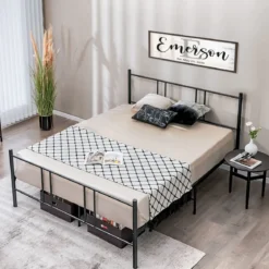 Bettrahmen aus Metall Plattform-Bettgestell mit Kopfteil und Fußteil 200 x 160 cm Schwarz