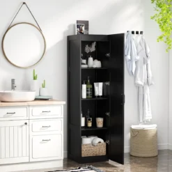 150 cm hohes Aufbewahrungsschrank freistehendes 4-stufiges Bodenschrank mit Tür Schwarz/Natur/Weiß