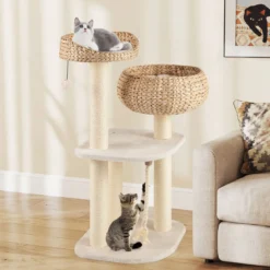 104 cm Holz Katzenbaum mit Sitzstange & Korb & Sisalpfählen Kratzbaum Kletterbaum Beige