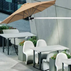 247 cm Wandschirm Terrassenschirm mit verstellbarem Mast Sonnenschirm mit Windventil Beige