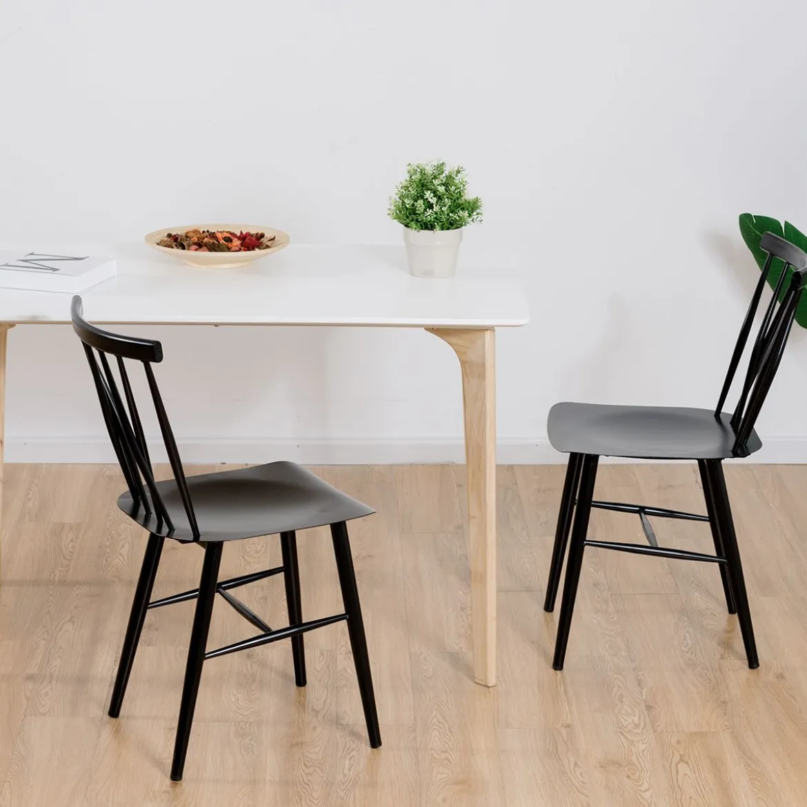 2er Set Esszimmerstühle aus Metall mit 43,5 cm Sitzhöhe X-förmige Rückenlehne 2er Pack Industrie Trattoria Stuhl