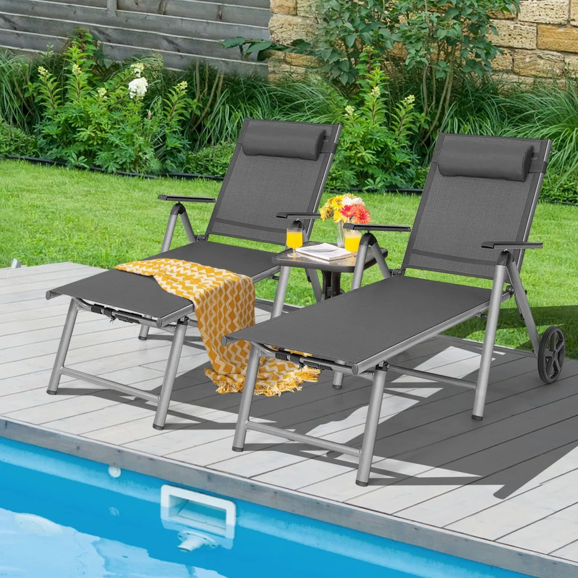 2er Set Liegestuhl aus Aluminium mit Rollen Klappbare Sonnenliege 137,5 x 75 x 23,5 cm Grau