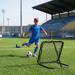 Fußball Rebounder 101 x 101 cm Klappbares Fußballnetz mit 7-stufiger Winkelverstellung