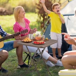 Gartentisch in Rattan-Optik mit HDPE-Tischplatte Klappbarer Balkontisch Quadratischer Campingtisch
