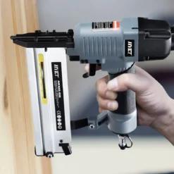 2 in 1 Druckluft Nagler und Tacker Drucklufttacker Druckluftnagler inkl. Koffer und Zubehör