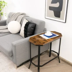 industrieller Sofa-Beistelltisch mit rustikaler Holzmaserung 64 x 32 x 61,5 cm rustikales braun