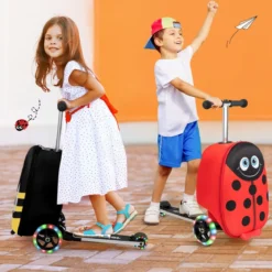 2-in-1-Rollkoffer/Scooter mit 3 Farbig Beleuchteten Rädern & Cartoon-Muster für Reisen Rot