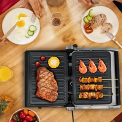 3-in-1 1800W Panini-Pressgrill mit antihaftbeschichteten Platten Elektrogrill