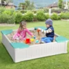 Kinder Sandkasten aus Holz mit Oxford-Abdeckung & Bodenauskleidung & 4 Ecksitzen Weiß