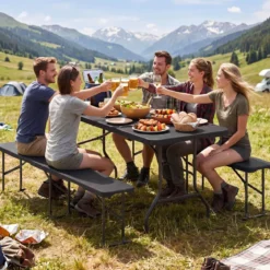 Klappbarer Gartentisch in Rattanoptik mit HDPE-Tischplatte & Tragegriff Campingtisch