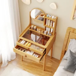 Kleiner Schminktisch mit Spiegel 60 cm kompakter Frisiertisch mit 2 Schubladen offenen Regalen Natur