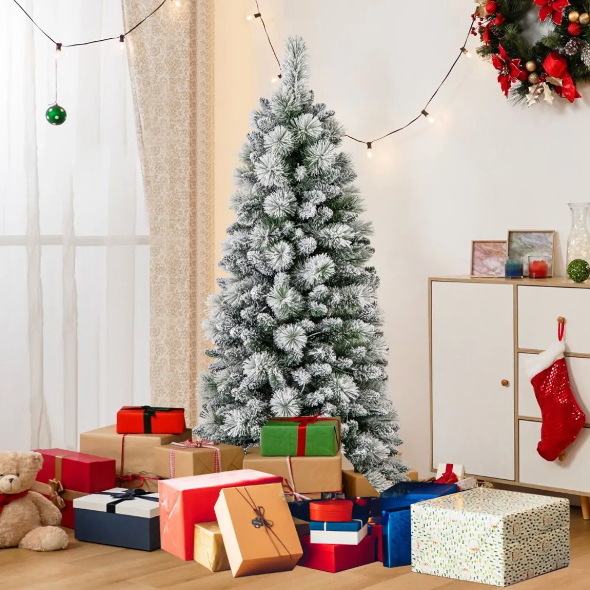 Künstlicher Weihnachtsbaum mit Beleuchtung Festbaum Kunstbaum für Zuhause Grün
