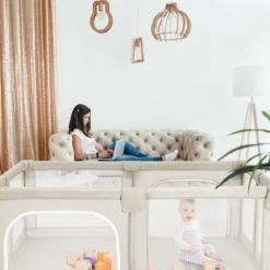 Krabbelgitter 150 x 190 cm Baby Laufstall mit 2 Türen Beige