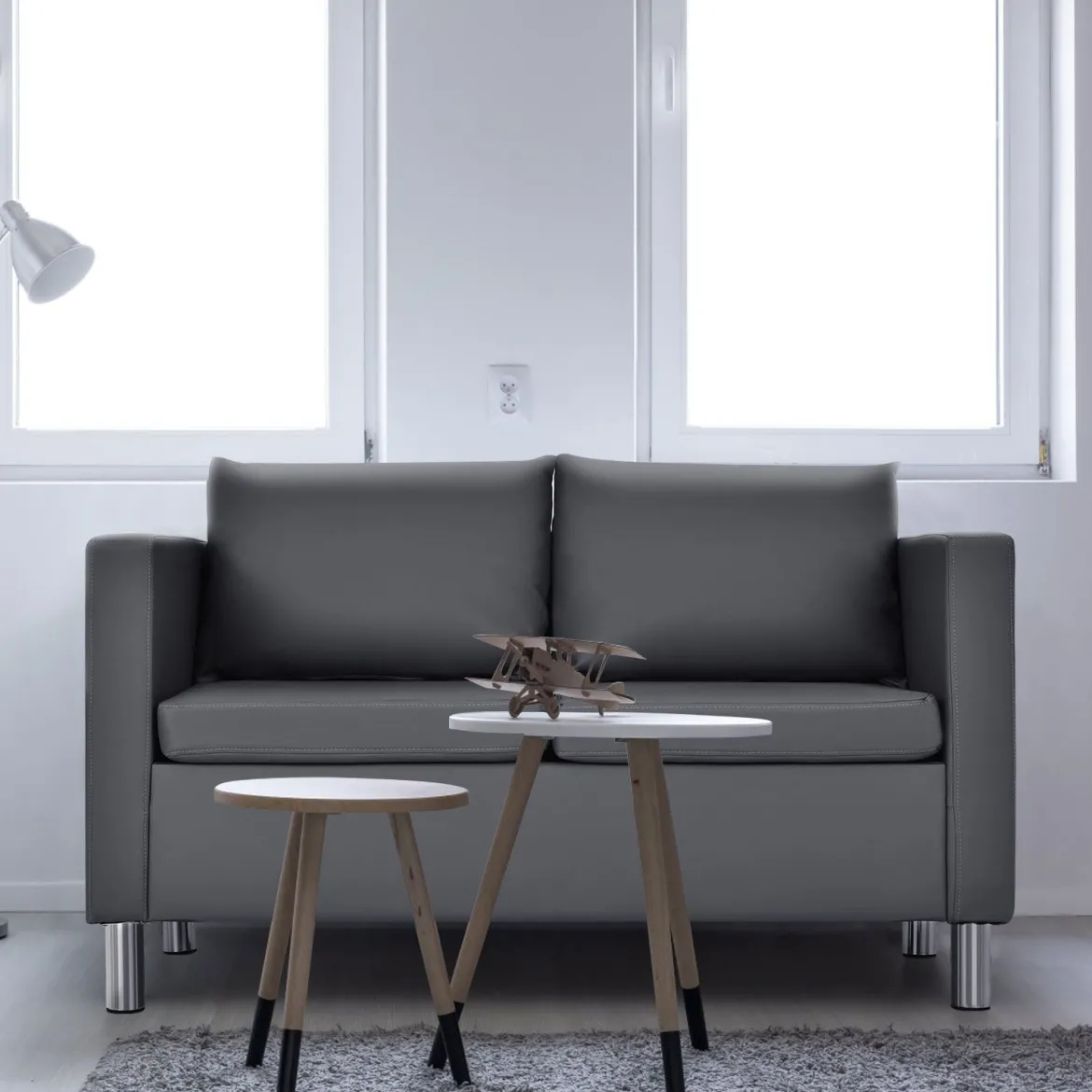 Modernes Zweisitzer-Sofa Kunstleder-Sofa mit weichem Kissen und Kautschukholzbeinen für Zuhause und Büro grau