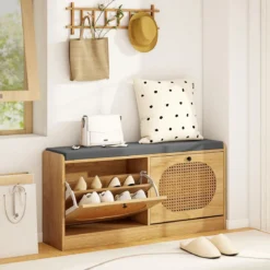 Rattan Schuhbank mit 2 Klappen & Verstellbaren Regalen & Gepolsterter Sitzfläche Schuhschrank