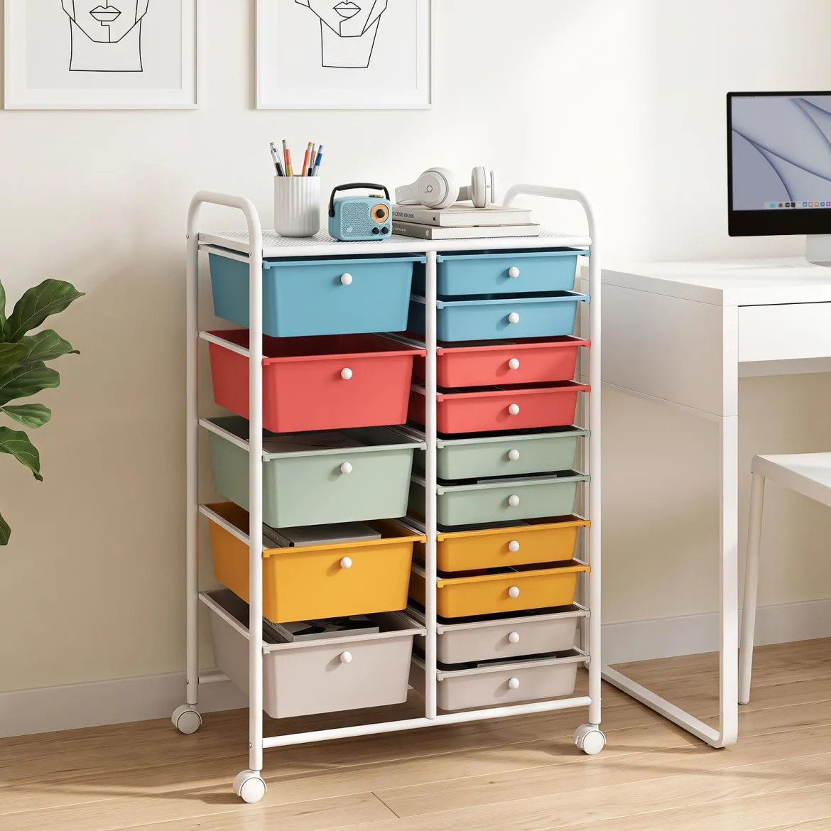 Rollwagen mit 15 Stapelbaren Schubladen & Griffen Schubladenwagen 63 x 38 x 96 cm Macaron
