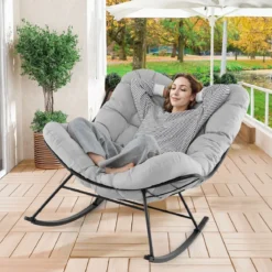 Schaukelstuhl für drinnen & draußen übergroßer Papasan-Stuhl mit gepolstertem Kissen Terrassensessel mit 205 kg Tragkraft Hellgrau