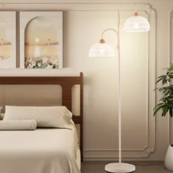 Stehlampe mit 2 Lichtern & Fußschalter 350° Drehbare Baumlampe Gewebten Lampenschirmen
