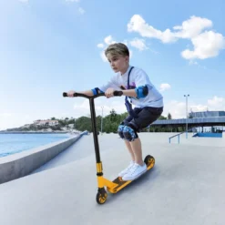 Stunt Scooter mit 360 Lenkung & PU Rädern & Aluminiumdeck Stuntscooter Funscooter