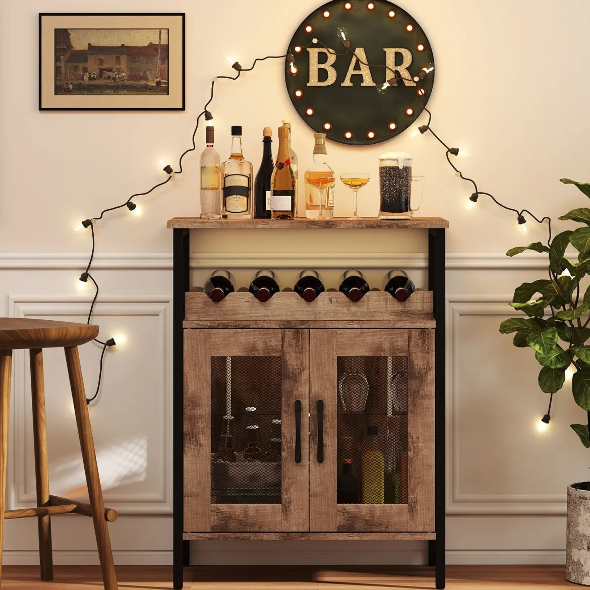 Vintage Weinschrank mit Abnehmbarem Weinregal & Integrierten Glashaltern Hellbraun