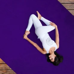 Yogamatte mit doppelseitigem rutschfestem Design & 2 verstellbaren Klettbändern Lila